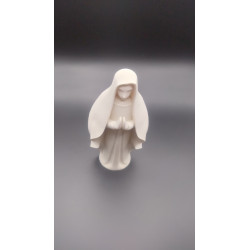 Minimalistyczna figurka Maryi - 17,4 cm